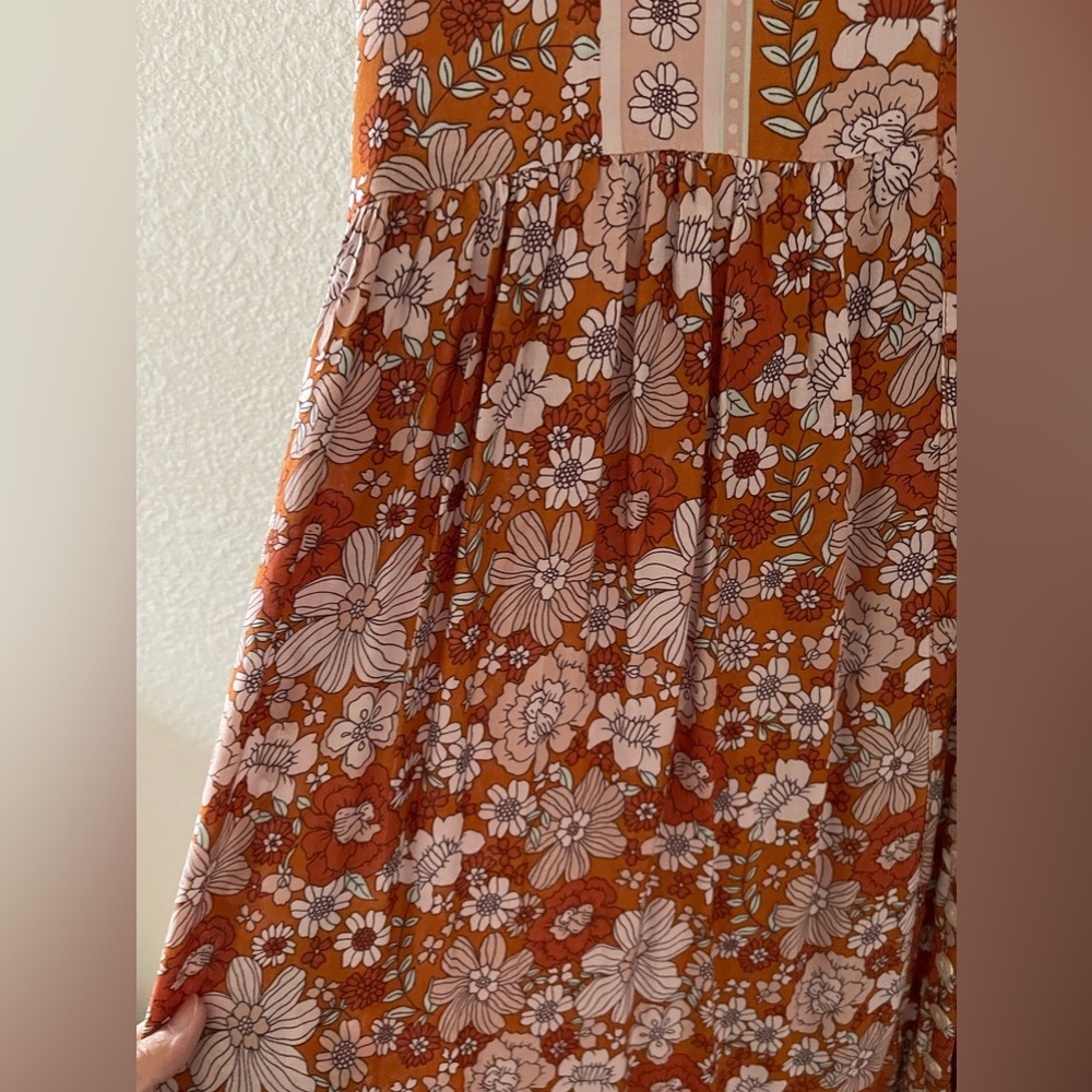 Mahli the label floral midi dress - Picture 3 of 3